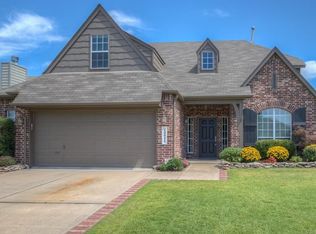 10911 E 84th St, Tulsa, OK 74133