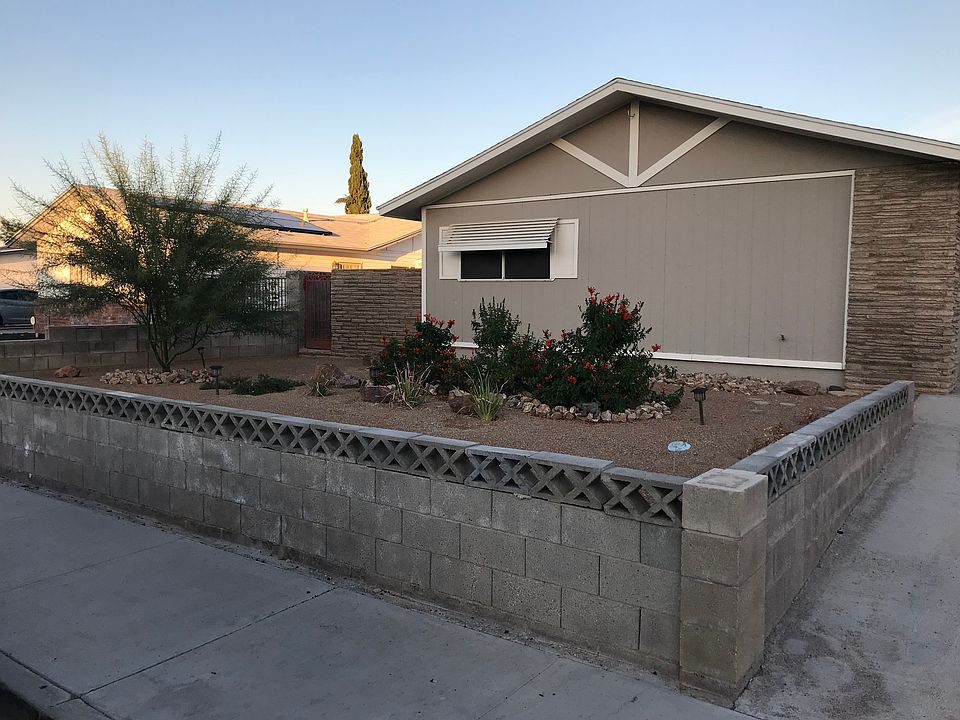 1st image of 701 Bloomingfield Ln
