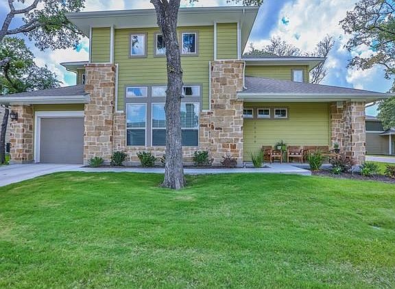 2nd image of 10906 Brazoria Ln