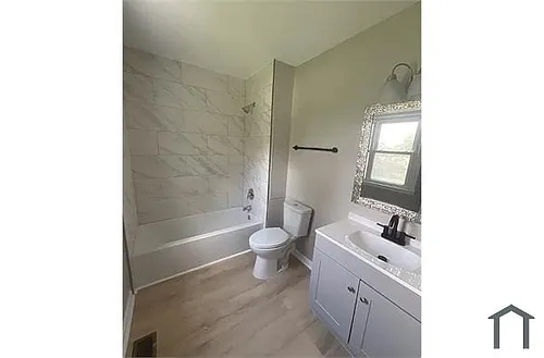 5623 Shenandoah Dr Photo 1