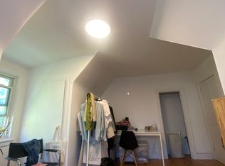 186 2nd Ave #3, Ottawa, ON K1S2H7