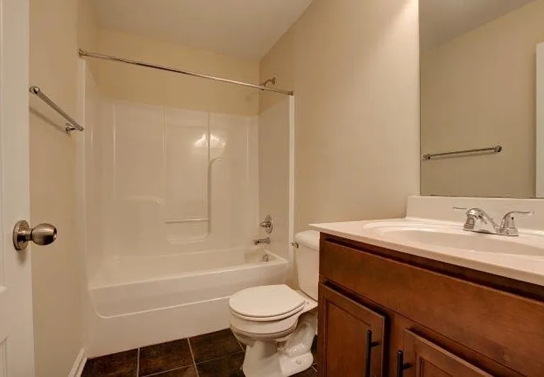 1720A Thistlewood Dr — Photo 12