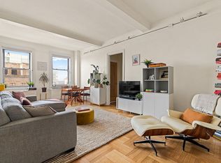 41 Eastern Pkwy APT 10C, Brooklyn, NY 11238