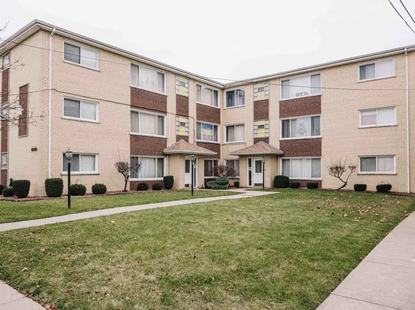 6319 S Oak Park Ave #3B, Chicago, IL 60638