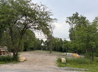 3949 Flossmoor Rd, Flossmoor, IL 60422