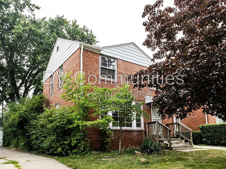 19417 Nitra Ave — Photo 2