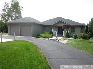687 S Oak St, Barron, WI 54812