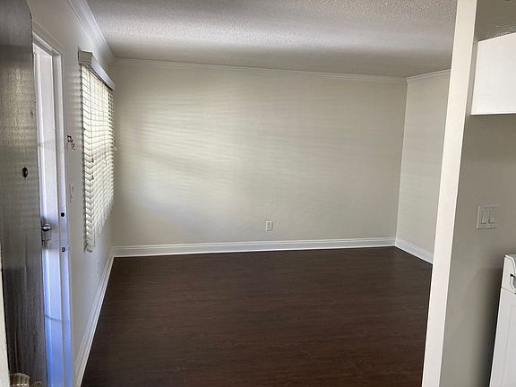 2nd image of 129-43 D Ave #133-1/2