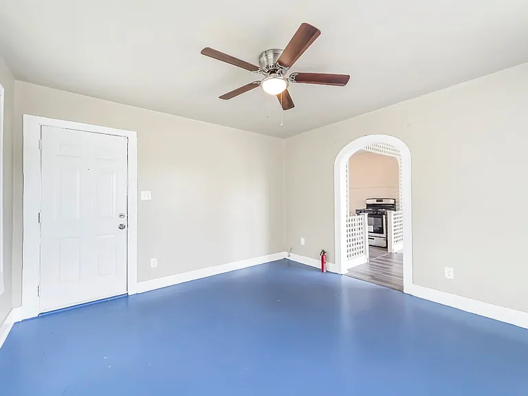 3205 Illinois St #4 — Photo 12
