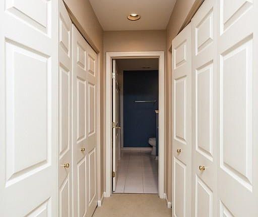 4th image of 2039 N Lincoln Ave #1124