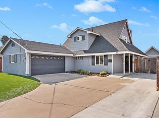 7028 La Sena Ave, San Diego, CA 92114