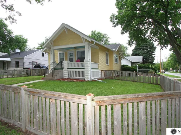 2701 S 11th St, Lincoln, NE 68502