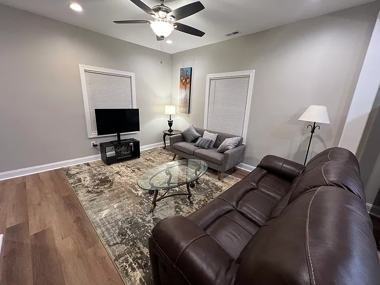 902 Rankin Ave — Photo 10