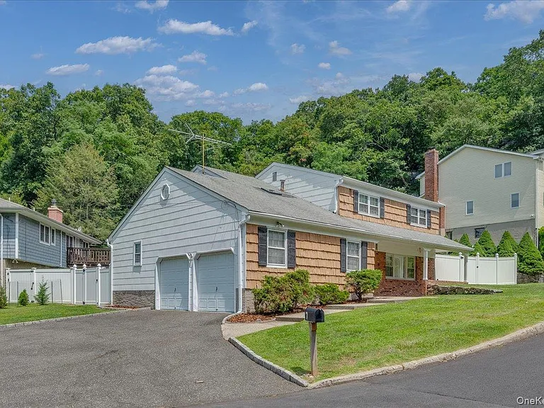 7 Shaw Ln — Photo 28