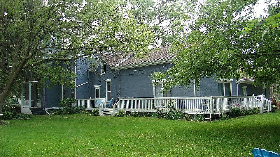 2nd image of 5854 Saint Joseph Ave
