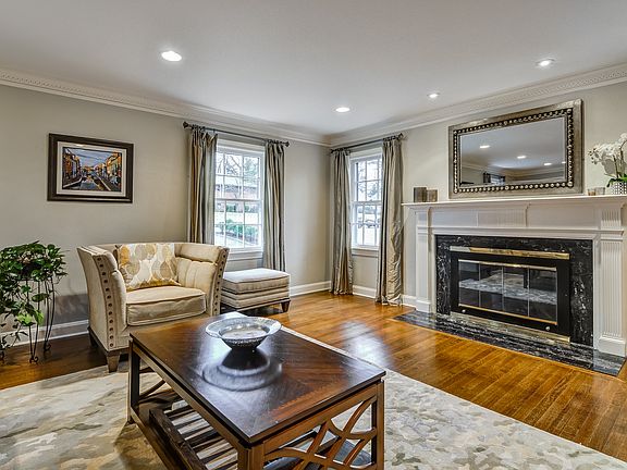 5th image of 59 Speir Dr