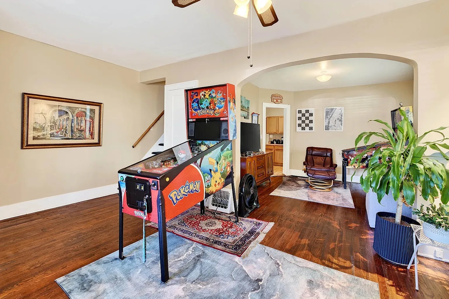 3 bed, 1600 sqft, $2,180 — Photo 4