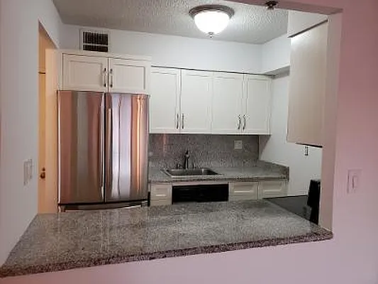 Rented by US # 1 Realty | media 25