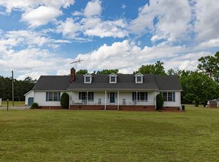 17758 Black Creek Rd, Zuni, VA 23898