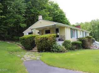 853C Spring Hill Rd, Sterling, PA 18463