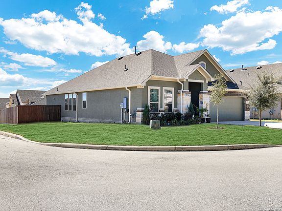 2nd image of 13118 Lattigo Bend
