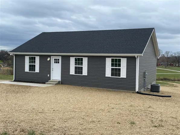 115 Barbee Ln, Smiths Grove, KY 42171