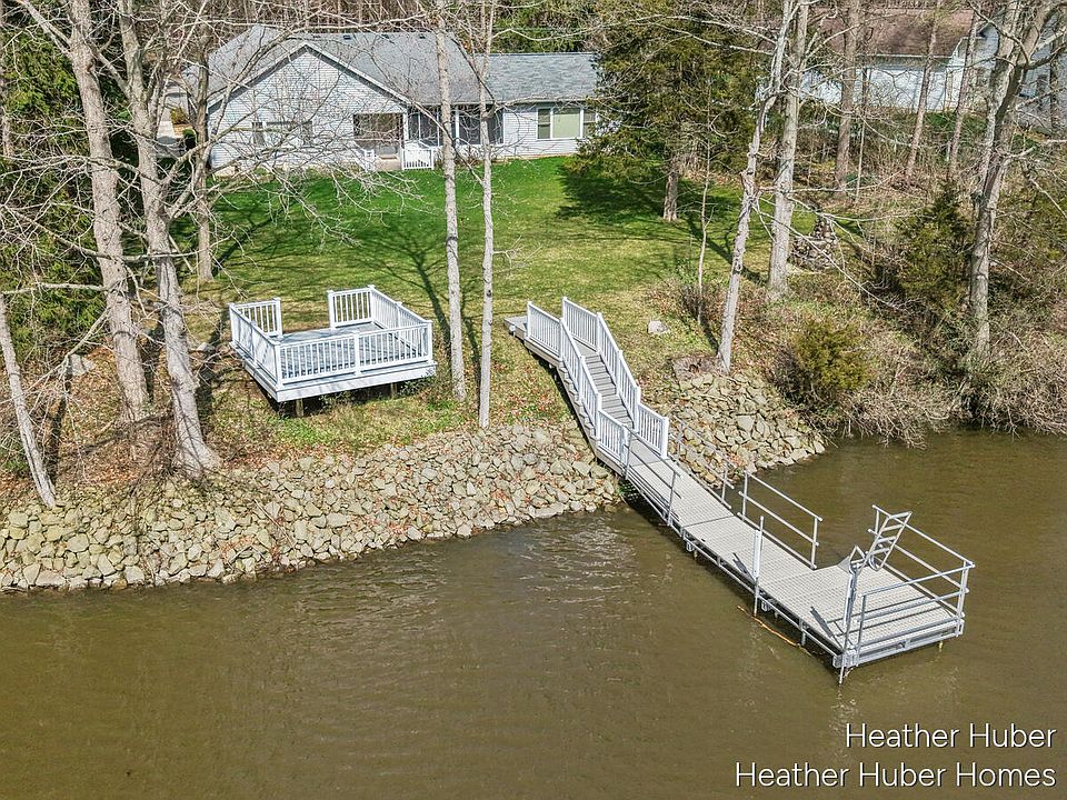 7706 Thornapple Bayou Dr SE, Grand Rapids, MI 49512 | Zillow