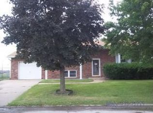 833 Saint Bartholomew Dr, Cahokia, IL 62206