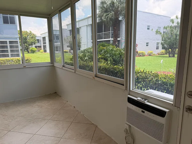 119 Burgundy Dr #C — Photo 20