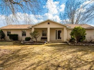 34343 Law Rd, Grafton, OH 44044