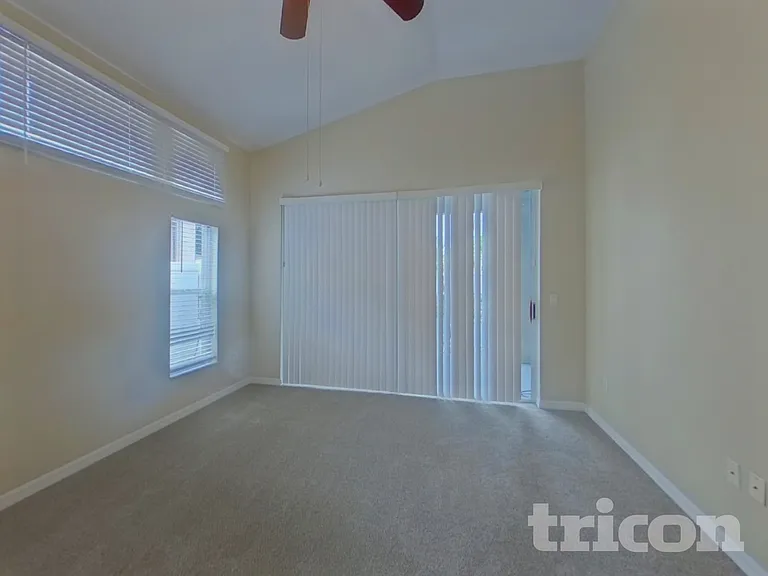 1507 Yardley Dr — Photo 7