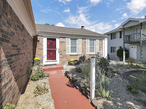 4th image of 1096 Snohomish Ave
