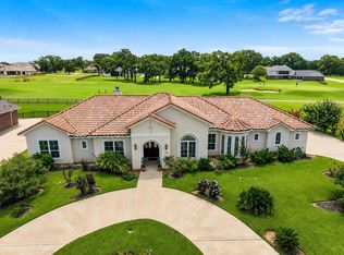 230 Lawrence Marshall Dr, Hempstead, TX 77445