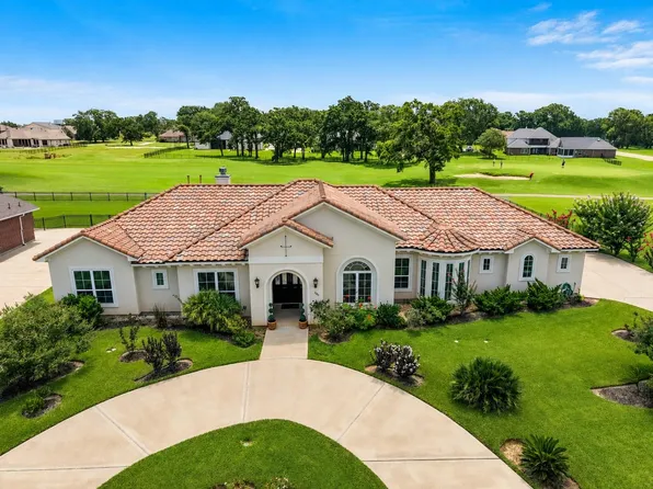 230 Lawrence Marshall Dr, Hempstead, TX 77445