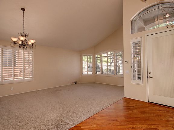 4th image of 15406 S 18th Dr
