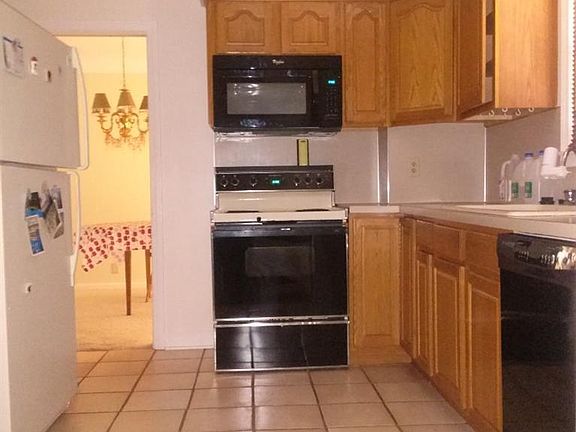 5th image of 3229 Brentwood Dr
