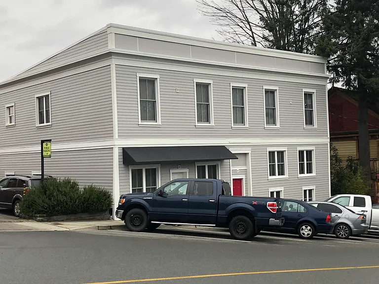 20 Gatacre St #2 — Photo 1