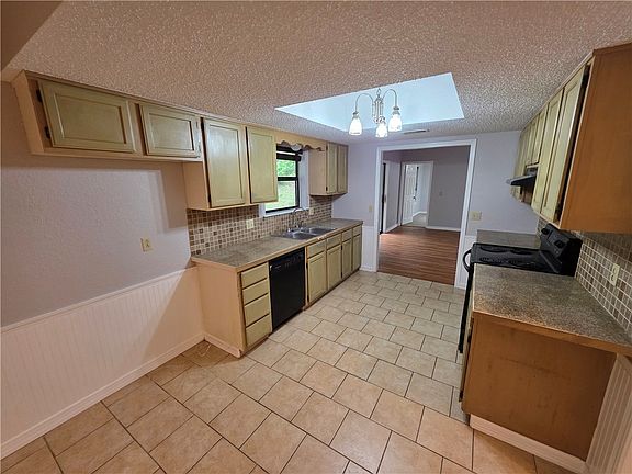 5th image of 2123 W Loren Cir