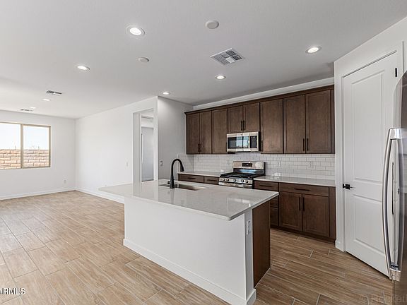 5th image of 8740 S 170TH Avenue