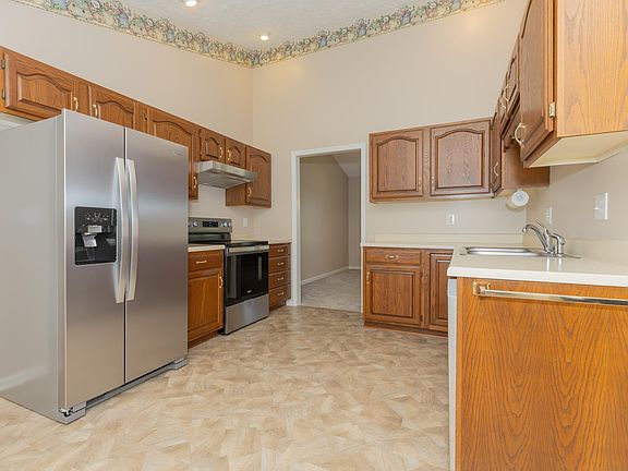 5th image of 6940 Northfield Dr