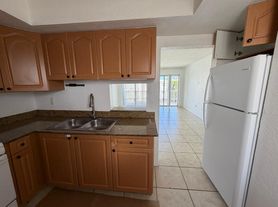 7713 SW 88th St, Miami, FL