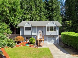 19005 60th St E, Lake Tapps, WA 98391