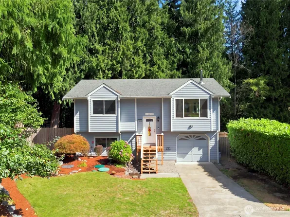 19005 60th Street E, Lake Tapps, WA 98391