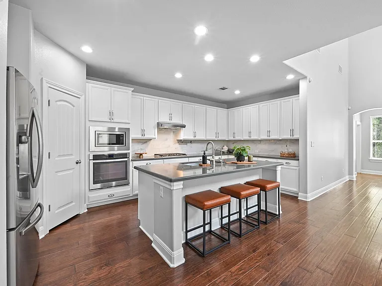 15909 Villa Frontera Dr — Photo 6
