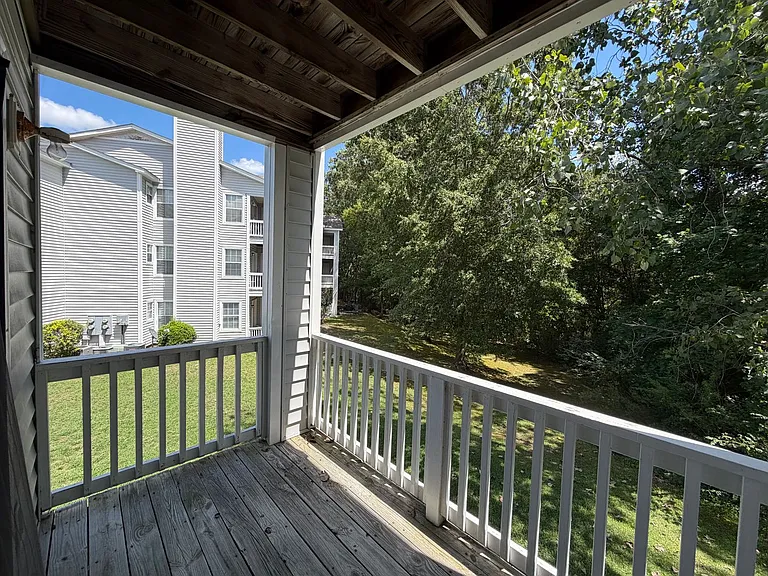 341 Waterdown Dr #5 — Photo 10