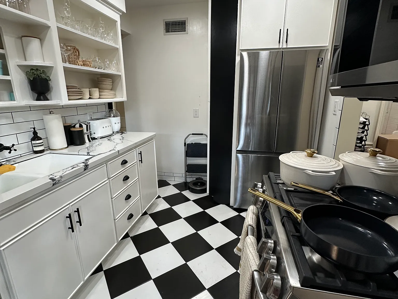 131 S Harper Ave — Photo 3