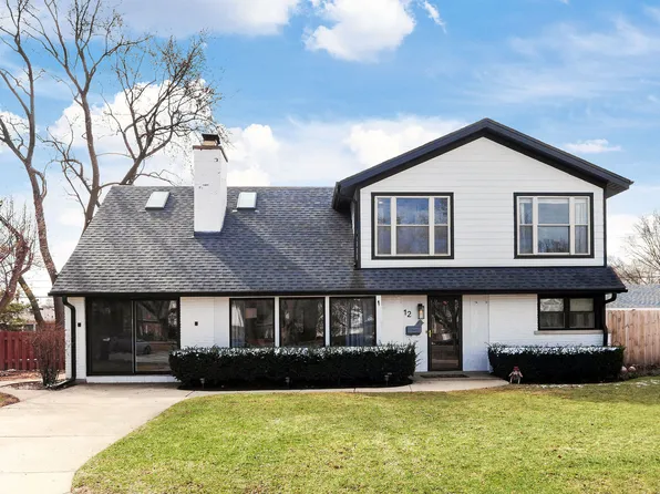 12 Williamsburg Ct, Evanston, IL 60203