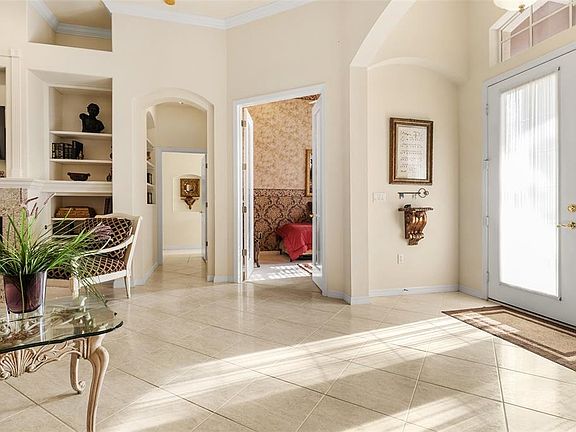 5th image of 9453 SAVANNAH COURT