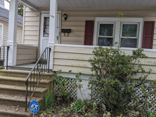 142 Birch Ave, Princeton, NJ 08542