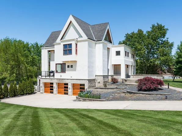 100 Stonesthrow Dr, Alexandria, OH 43001